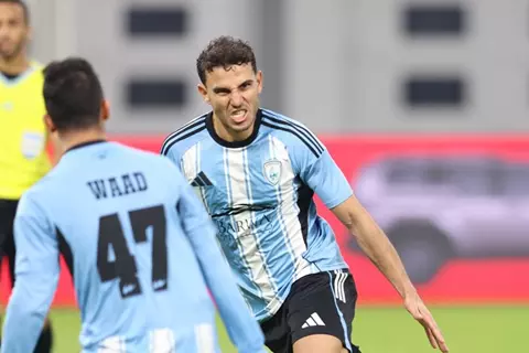 فوز بدأ عند حمدي فتحي.. الوكرة يتغلب على أم صلال في الدوري القطري